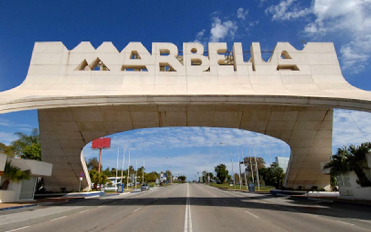 Ferienwohnung Jardines Del Puerto Marbella Exterior foto
