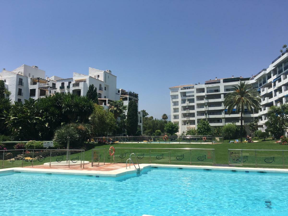 Ferienwohnung Jardines Del Puerto Marbella Exterior foto